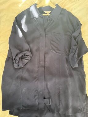 Banana Republic Black Silk Button-Up Blouse
